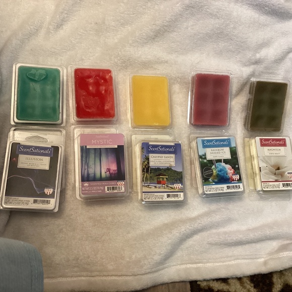 NEW LOT of 10 Assorted ScentSationals Scented Wax Cubes - Picture 8 of 9